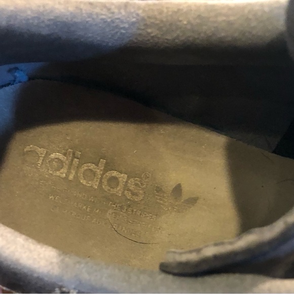 Adidas Stan smith gray leather shoe, size 10.5 worn. - Picture 6 of 7